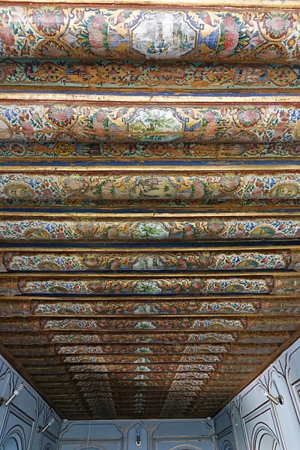 Chiraz-Naranjestan museum-076